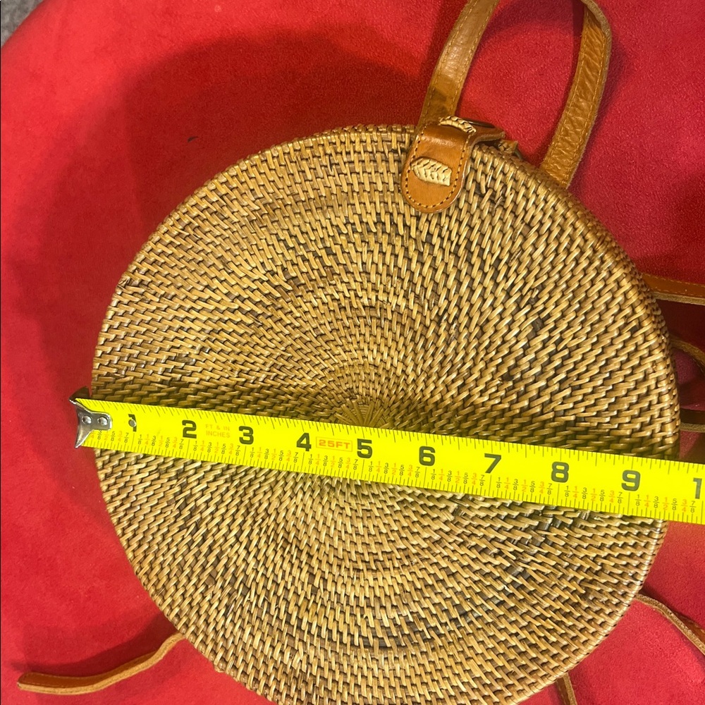 Ata Grass Circle Rattan Backpack - Picture 8 of 13